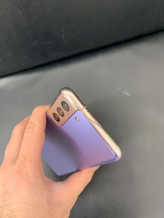 Самсунг с21 плюс в  отличном состоянии