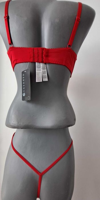 Нов червен комплект