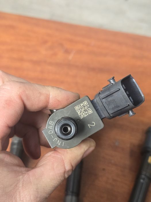 Injectoare volvo 2.0 diesel euro 6