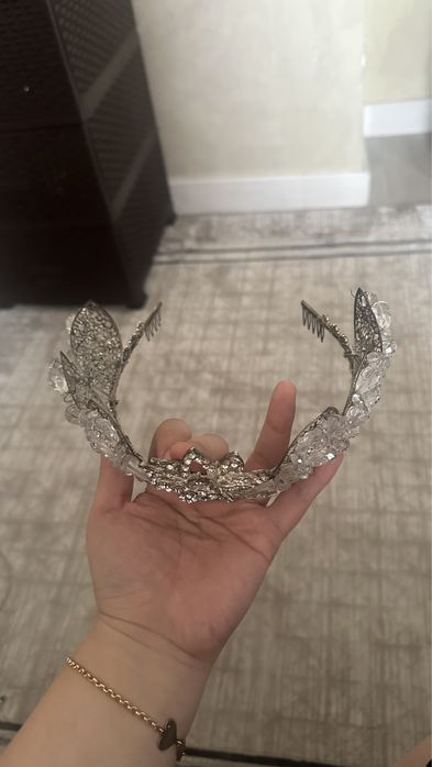 Продам срочно Корону ручной работы