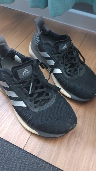 маратонки Adidas