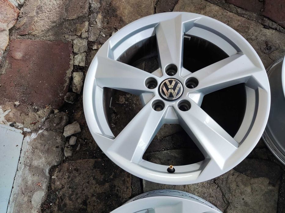 Фолксваген 5x112 - 17 цола оригинални лети джанти VW 5х112 .