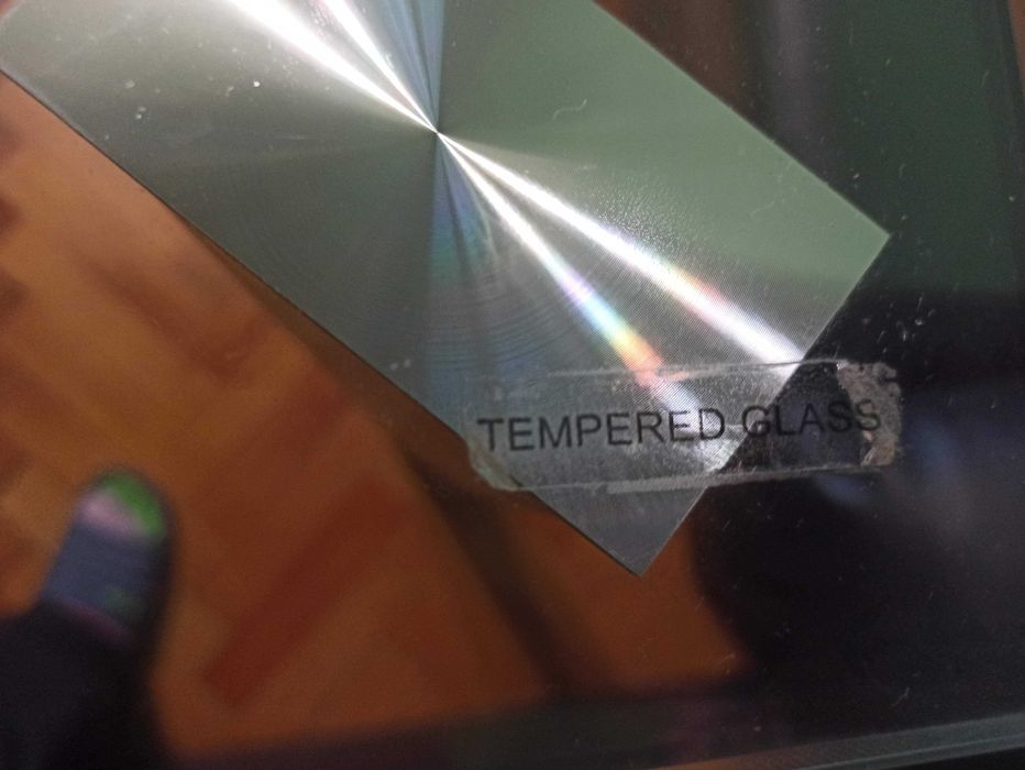 Стъклена трапезна маса - 80 см широка х 160 см дълга х 75 см висока