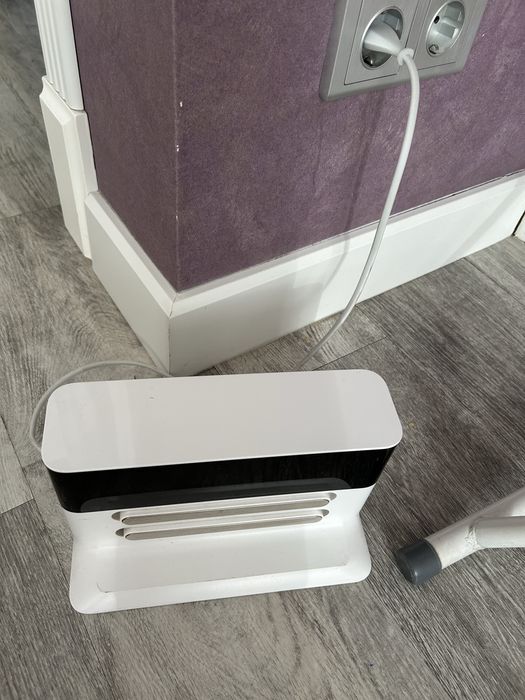 Робот пылесос. .