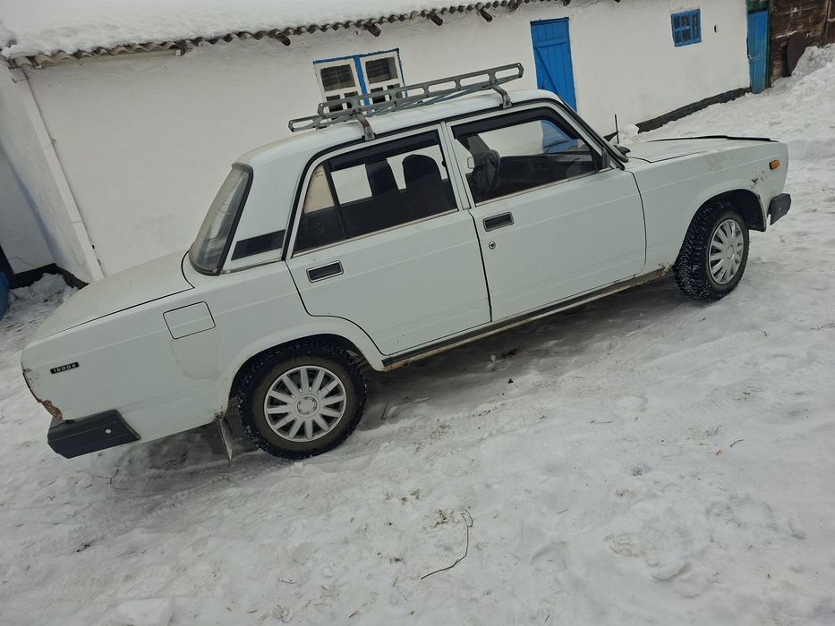 ВАЗ 21074 с хорошим состаянием.
