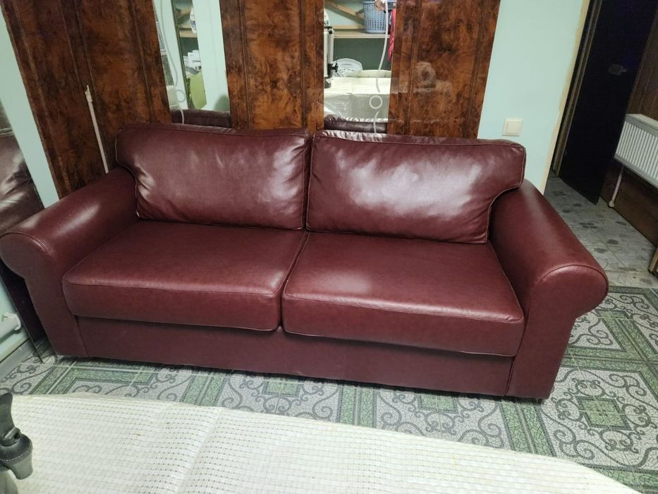 Продам диван домой либо в офис