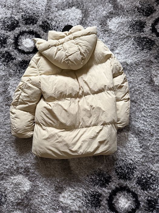 Geaca de iarna dama,marca Bershka,marimea L