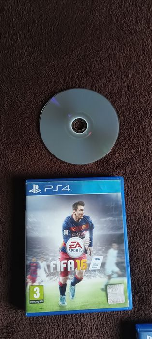 Fifa 16. Fifa 23. Call of Duty wwii