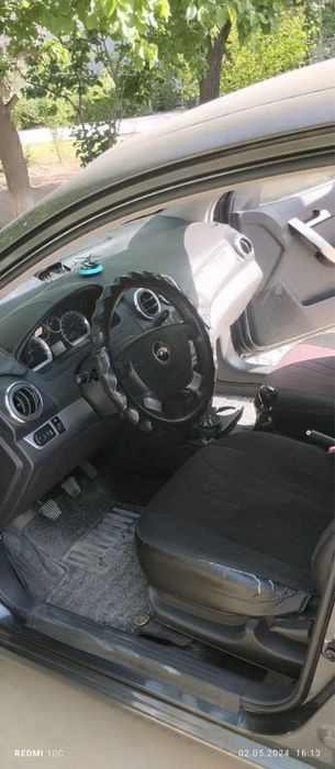 Продаю машину Nexia 3