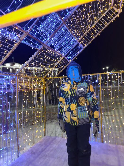 Продам зимний комбинензон раздельный 128