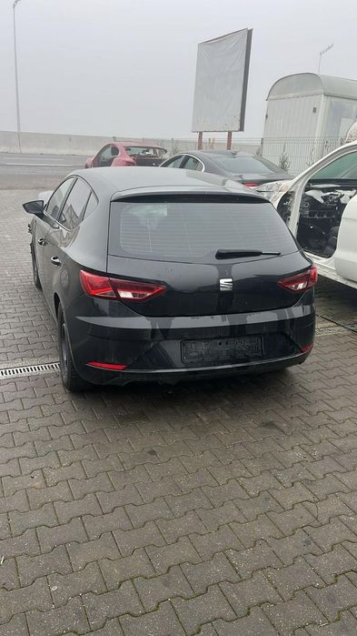 Dezmembram Seat Leon 1.6 TDI din 2015