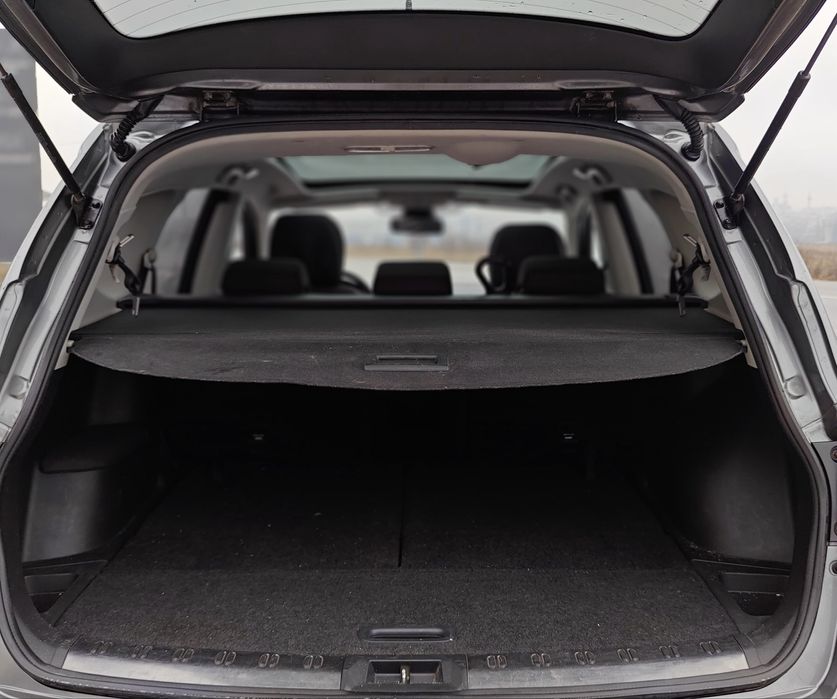 Nissan Qashqhai +2 4x4 7locuri ,camera marsalier , jante r18, carlig