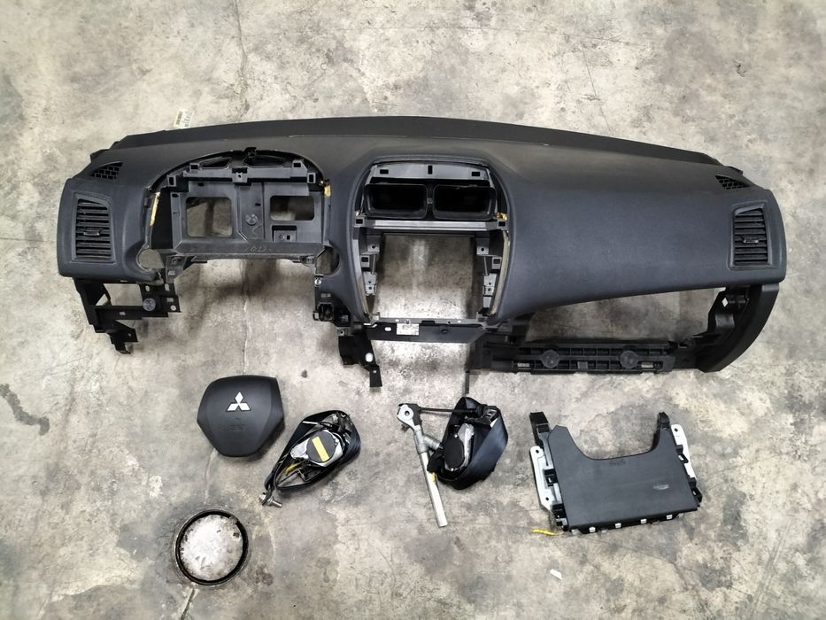 Арматурно табло Mitsubishi ASX / Мицубиши АСХ 2014г.