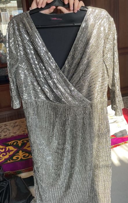 Платья, красивые…