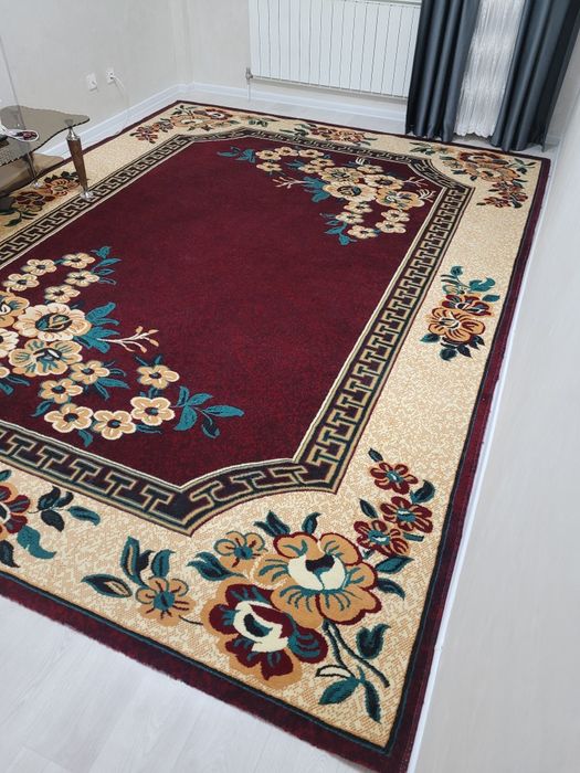 Продам ковер срочно!