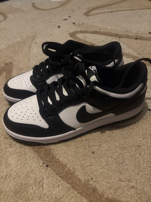 Nike Panda Dunks