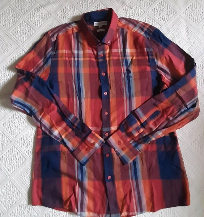 Camasa U.S. POLO ASSN marimea L model slim fit noua fara etichetă .
