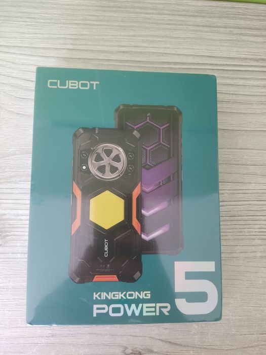 Продам новый бронивик Cubot