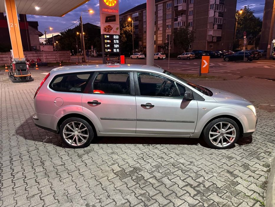 FORD Focus 2006 — imagine 3