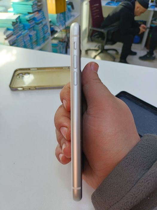 iPhone 11 128 gb Айфон 11 white