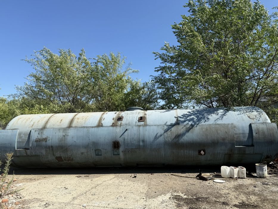 цилиндрическая ёмкость