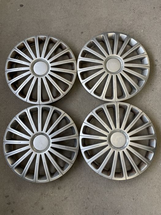 Продавам 4бр тасове 14 цола.