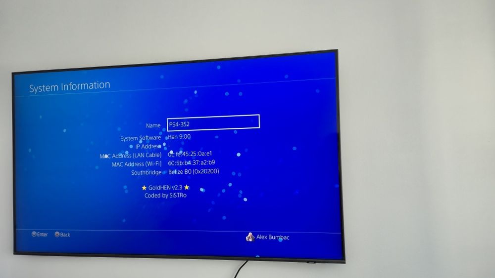 PS4 modat 500 GB +  2 controllere