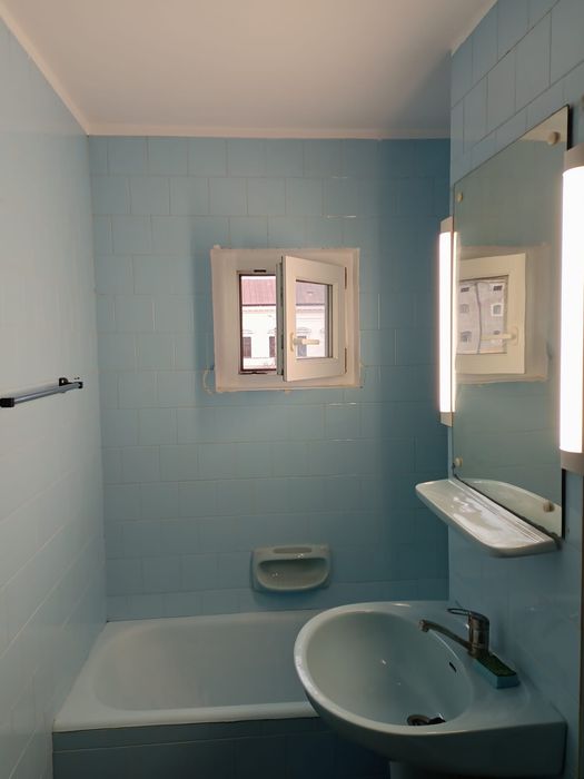 Vând apartament 4 camere Arad Calea Aurel    Vlaicu  (N )