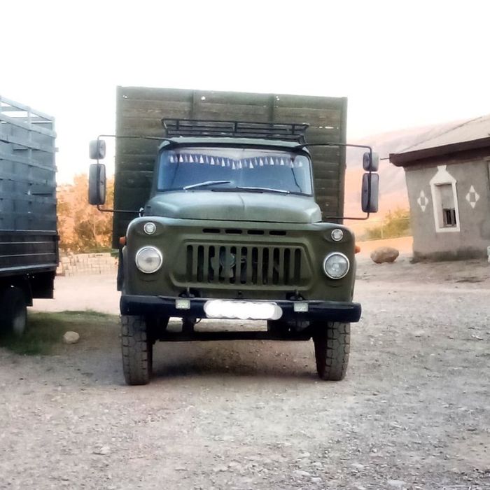 Gaz 52 sotiladi narxi 25 mln