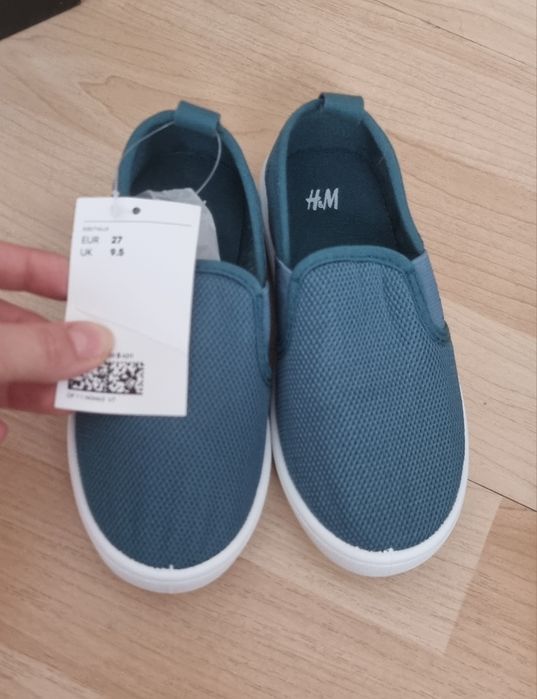 Incaltaminte marimea 27