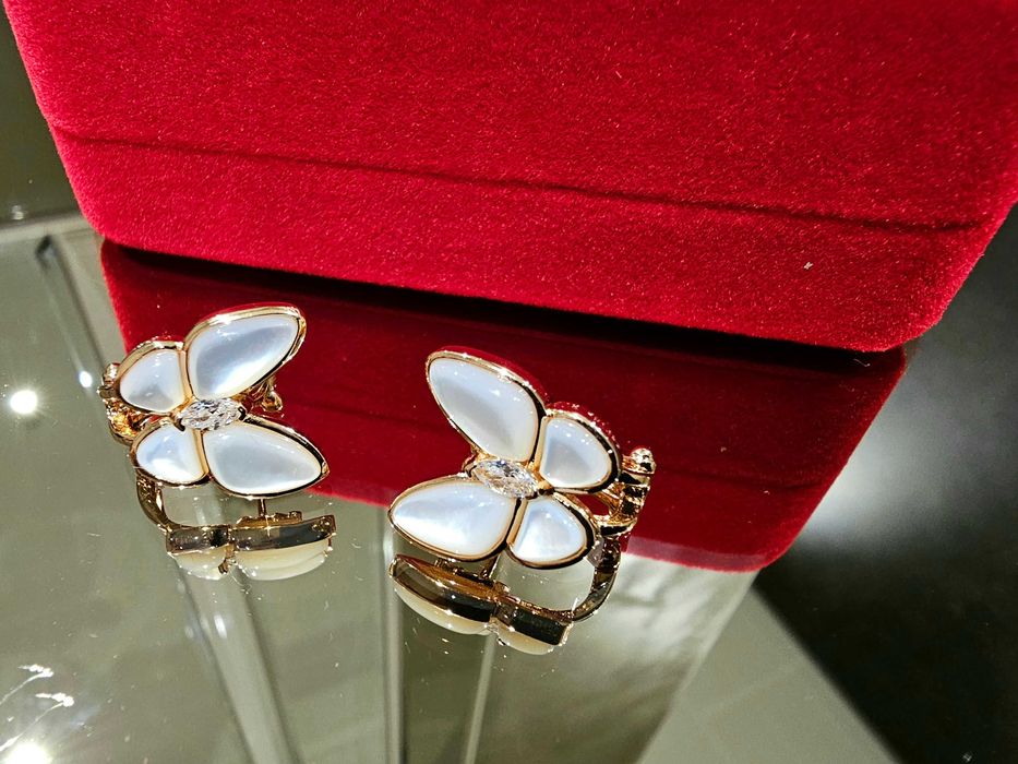 Van Cleef & Arpels VCA Rose Gold White Two Butterfly Дамски Обеци