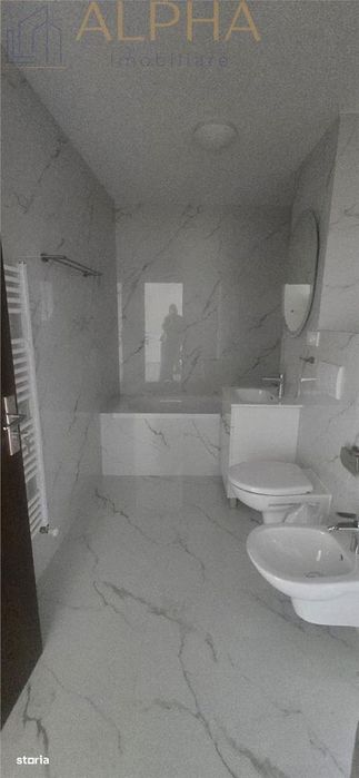 Apartament 4 camere, superfinisat, B-dul Independentei – zona Biserica