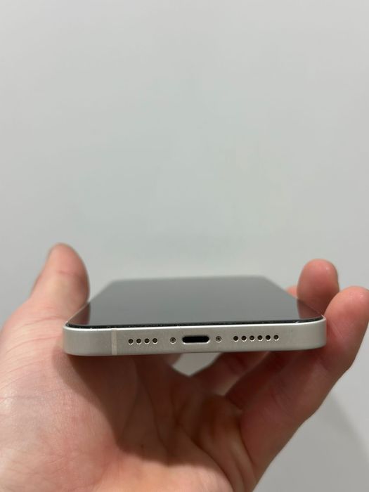 Продам Айфон 14Plus