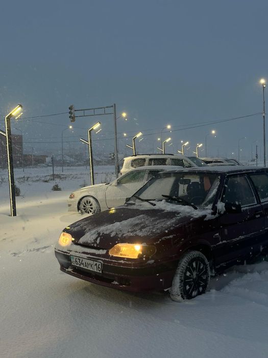 Продам машину ваз  2115