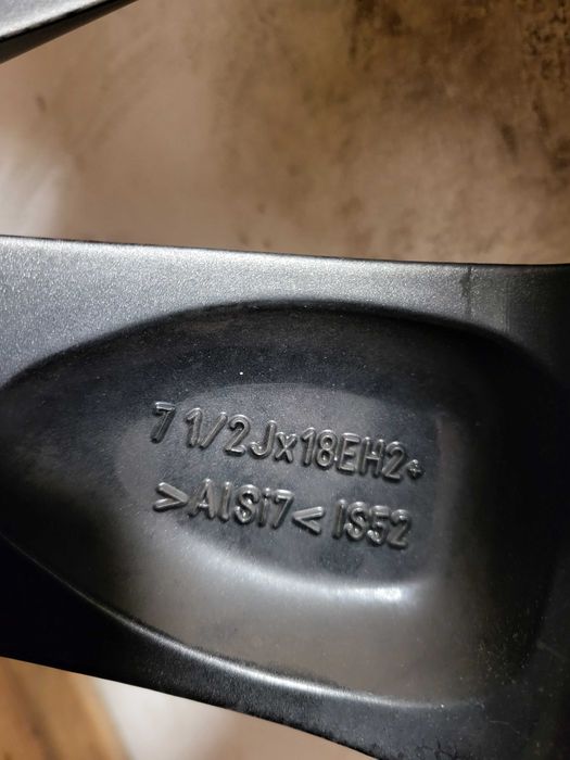 джанти 18" 5х120 Mini с гуми 225/45/18 Continental