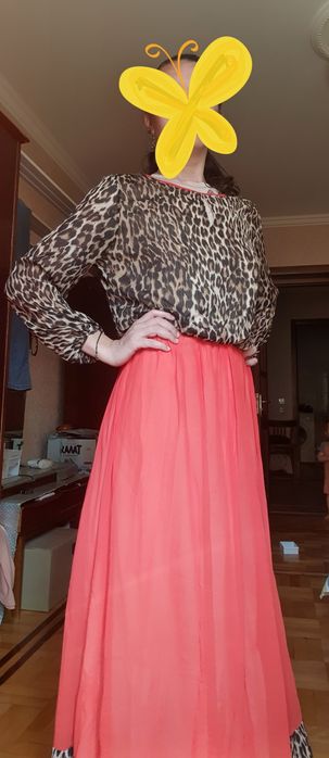 Продам платье размер 44-46