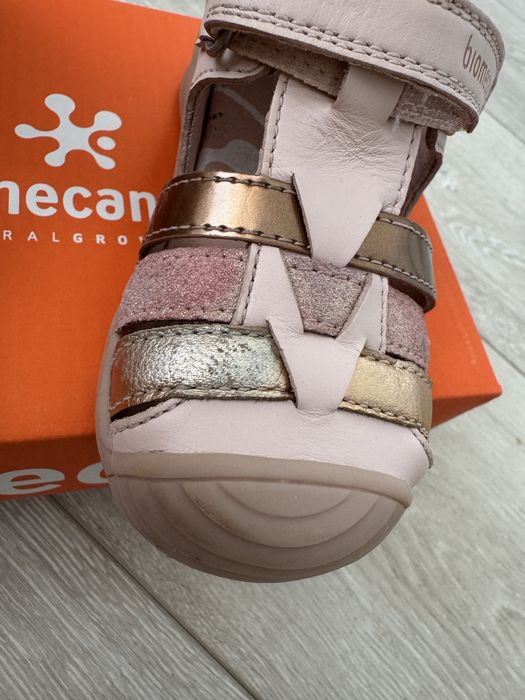 Сандали Biomecanics