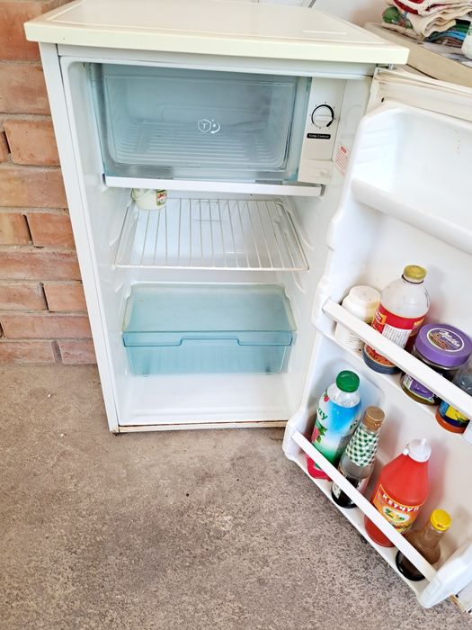 Продаётся холодильник LG