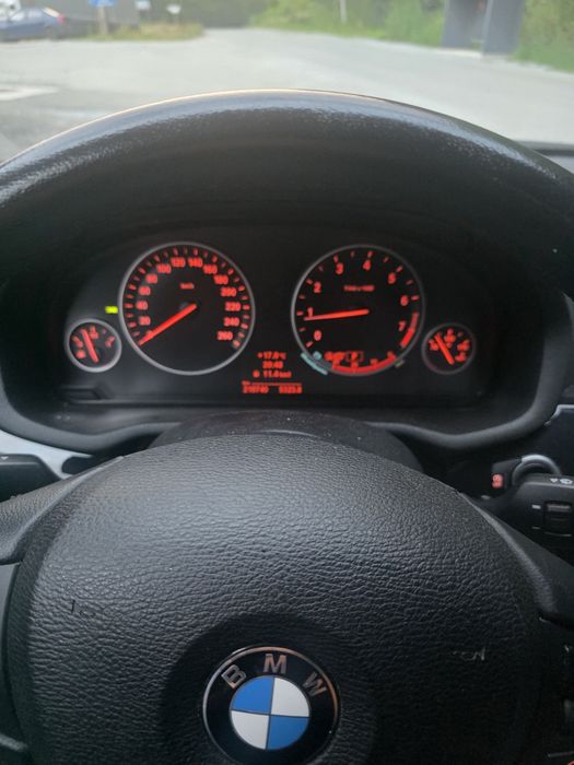 BMW X3 2012 — imagine 3