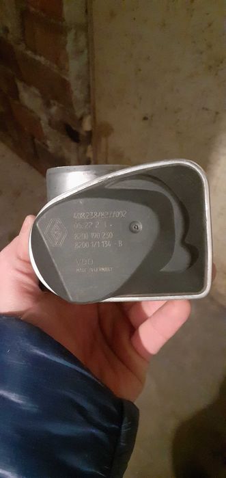 Електрическа дроселова клапа Сценик scenik 2