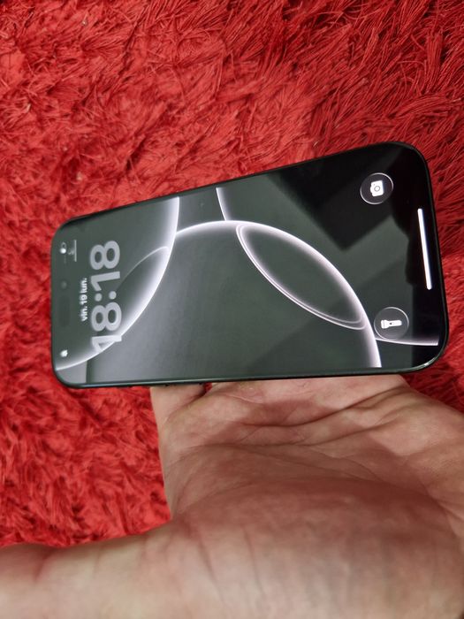 -Iphone 16Pro, ca Nou 128Gb 8Ram ireprosabil Bat:90%-427 cicluri incarcare Black Titanium doar telefonul poze reale nici o reparatie/interventie MDM