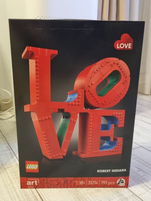 Нов! Сет LEGO Art. - LOVE на Робърт Индиана