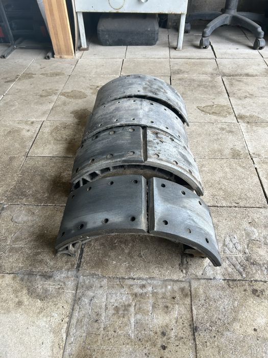 Продам колодки тормозные Зил