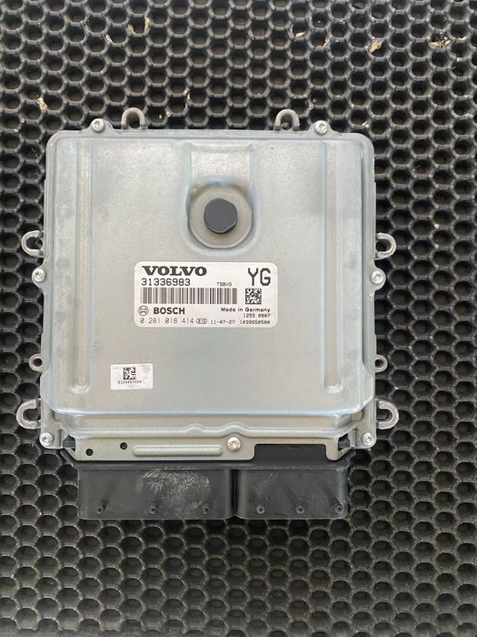 ECU Calculator motor Volvo XC60 31336983 0281018414 EDC17CP48