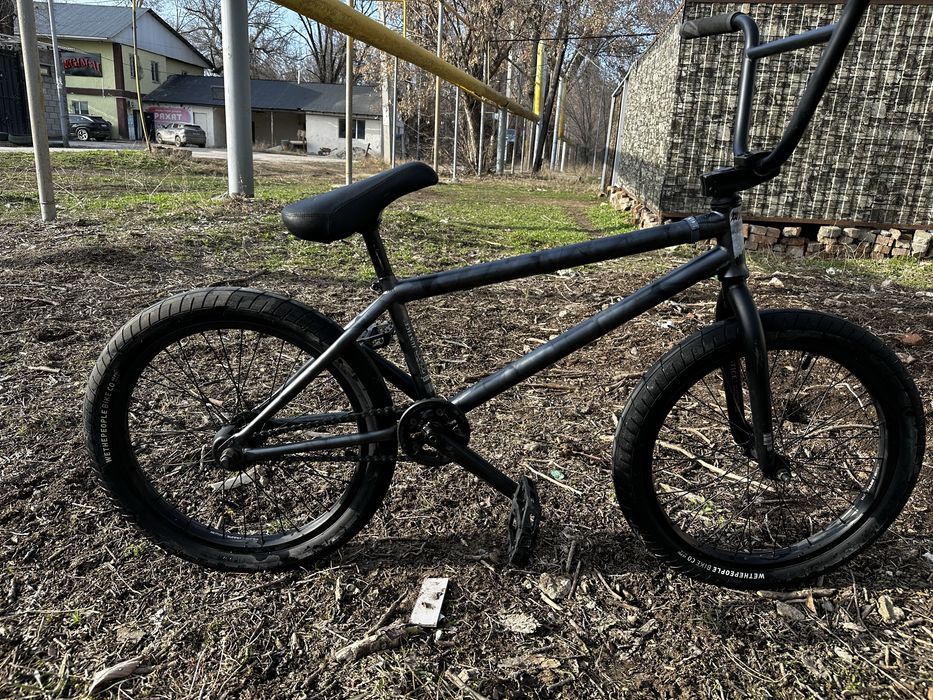 BMX Wethepeuple.