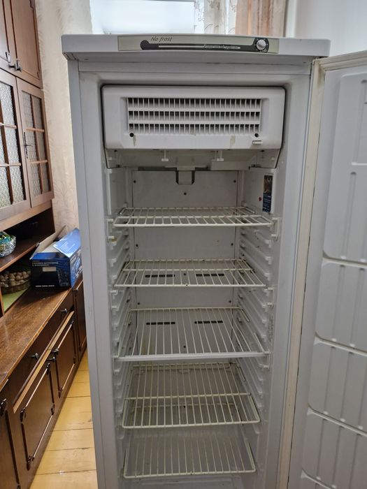 Срочно продам морозильные камеру