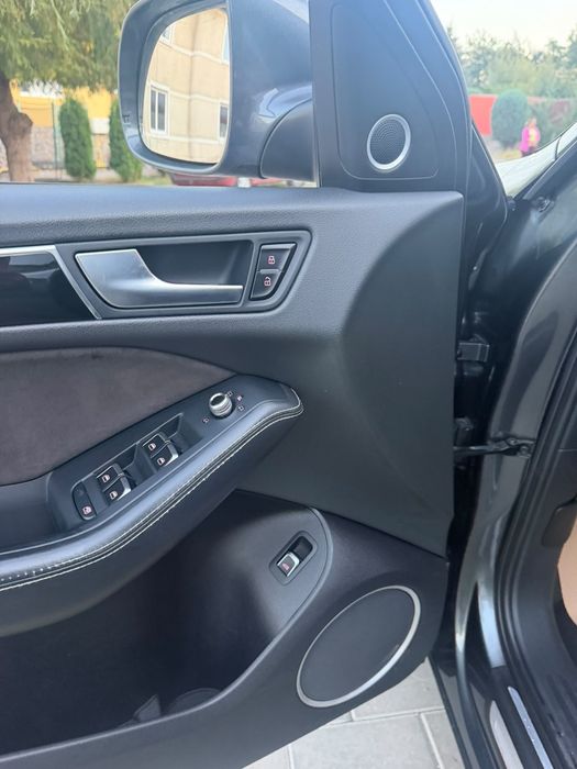 Audi Q5 2.0D Sline