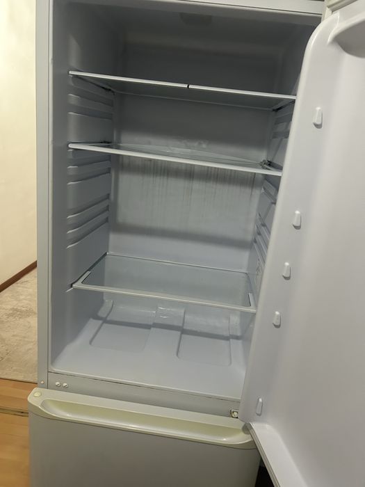 Продается холодильник