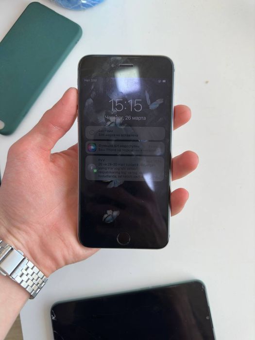 Iphone 6s+.    Ideal faqat ekran ishlamaydi 150 mn togirlab beradi