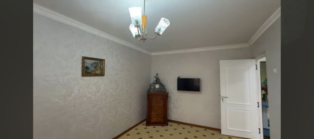 1 хонали кв сотилади.